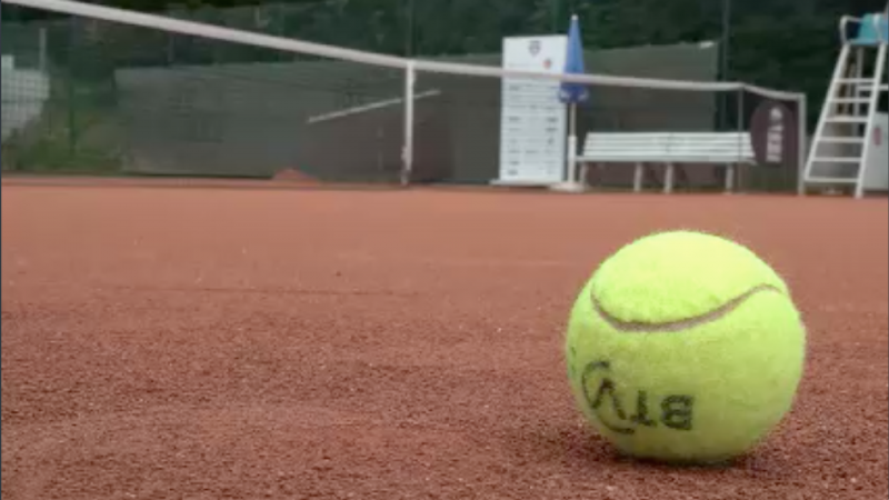 Tennisclub Bredeney feiert seine Wimbledon-Frauen (Foto: SAT.1 NRW)