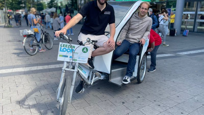 Mit dem 9-Euro-Ticket Rikscha fahren (Foto: SAT.1 NRW)