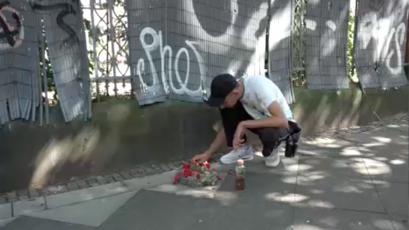 Gedenken nach tödlichen Polizeischüssen (Foto: SAT.1 NRW)