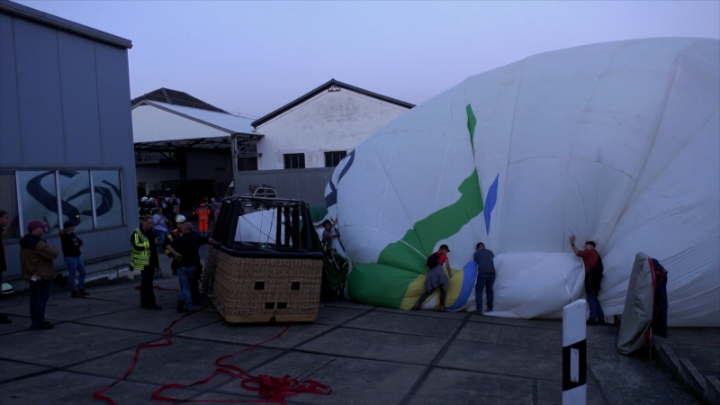 Ballon-Notlandung in Hattingen (Foto: SAT.1 NRW)
