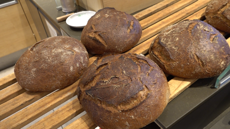 Günstiges Brot aus alten Resten | SAT.1 NRW - Die Infopage zur Sendung