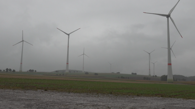 Windräder produzieren zu viel Strom (Foto: SAT.1 NRW)
