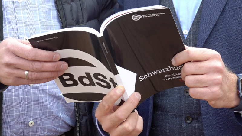 50 Jahre Schwarzbuch (Foto: SAT.1 NRW)