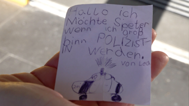 Vor 12 Jahren beworben - Polizei sucht Lea aus Geldern (Foto: SAT.1 NRW)
