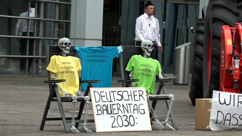 Bauerntag in Münster: Landwirte am Limit (Foto: SAT.1 NRW)