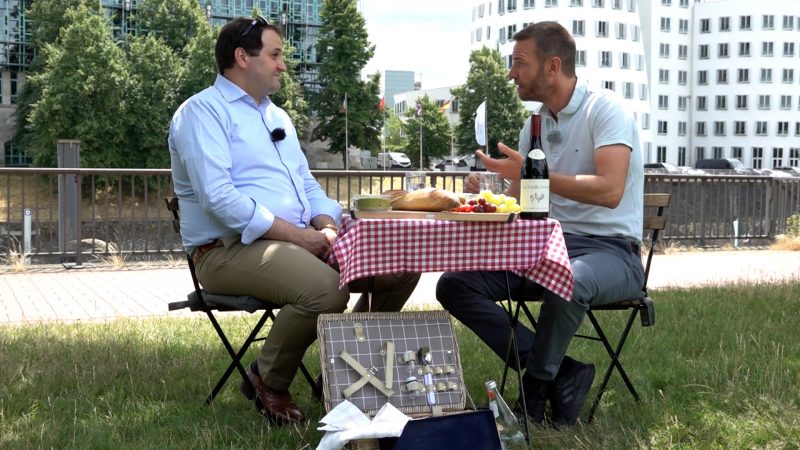 Die Sat.1 NRW Picknick-Interviews starten! (Foto: SAT.1 NRW)