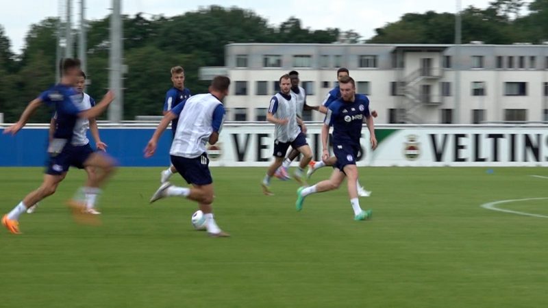 FC Schalke 04 startet in die Mission Wiederaufstieg (Foto: SAT.1 NRW)