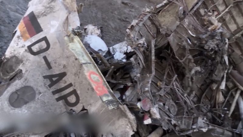 Germanwings-Absturz: Angehörige verklagen Bundesrepublik (Foto: SAT.1 NRW)