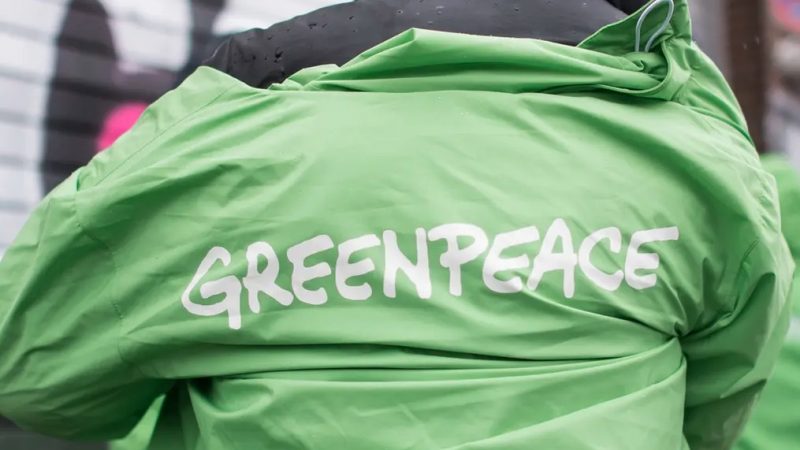 Greenpeace Aktion sorgt für Trubel  (Foto: SAT.1 NRW)