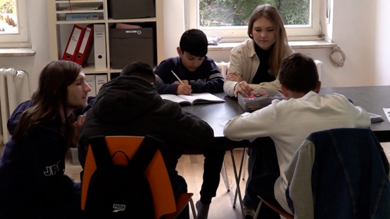 Bildung gegen Wohnen - Das Duisburger Tauschkonzept (Foto: SAT.1 NRW)