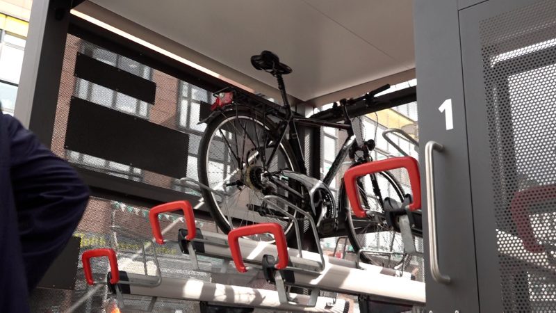 Sicherer Platz für E-Bikes (Foto: SAT.1 NRW)