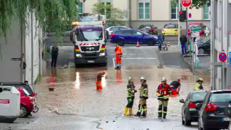 Wasserrohrbruch in Solingen (Foto: SAT.1 NRW)