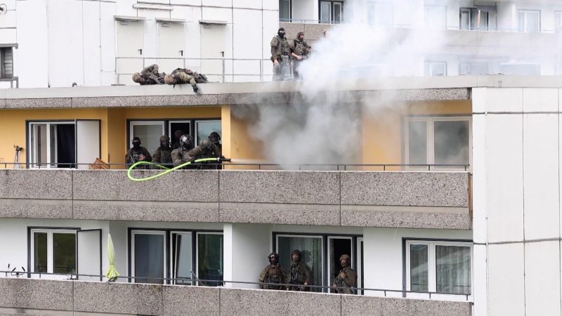 Höchststrafe nach Angriff auf Beamte (Foto: SAT.1 NRW)