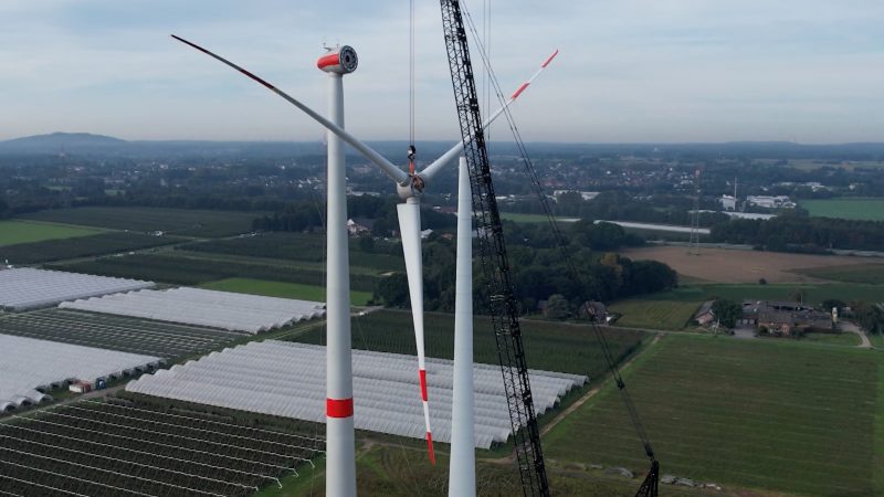 Windrad wird in Bottrop aufgestellt (Foto: SAT.1 NRW)