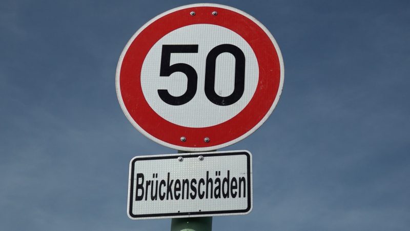 Tempo 50 auf der Zoobrücke (Foto: SAT.1 NRW)