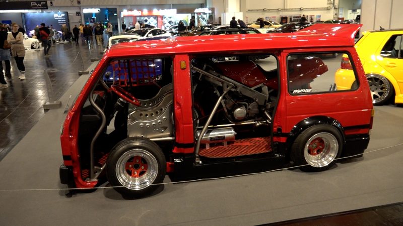 Essen Motor Show startet (Foto: SAT.1 NRW)