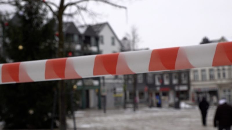 Blutspur führt zu schwer verletztem Mann (Foto: SAT.1 NRW)