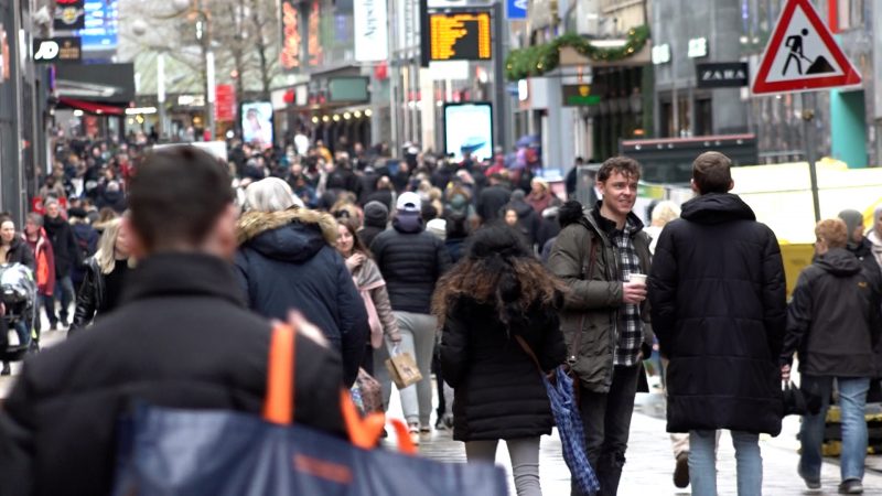 Warum Vorsätze out sind (Foto: SAT.1 NRW)