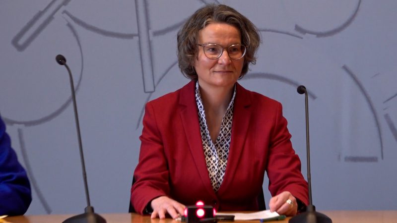 Wohnraumförderung: Ergebnisse von Ministerin Scharrenbach vorgestellt (Foto: SAT.1 NRW)