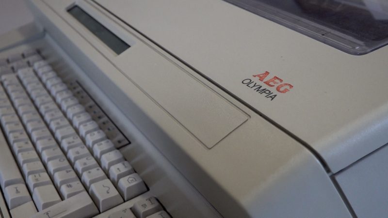 Schreibmaschine gegen IT-Ausfälle (Foto: SAT.1 NRW)