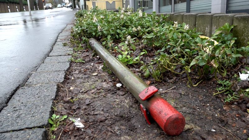 Massenschlägerei in Witten mit Holzlatten und Messern (Foto: SAT.1 NRW)