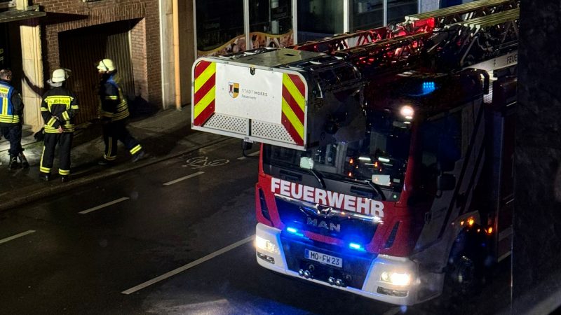 Neun Verletzte nach Hausbrand (Foto: SAT.1 NRW)