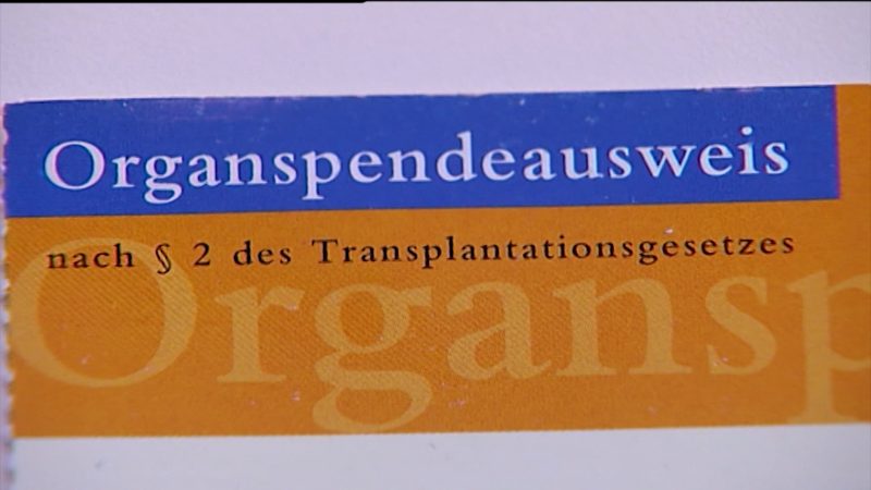 NRW-Gesundheitsminister Laumann plant Initiative zur Organspende (Foto: SAT.1 NRW)