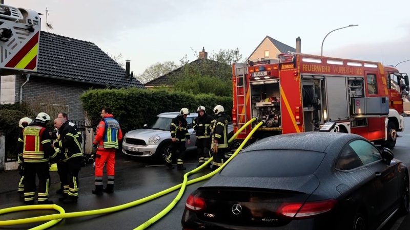 Mann bei Hausbrand gestorben (Foto: SAT.1 NRW)