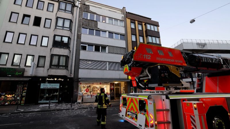 Fassadeneinsturz in Bonn: Zwei Schwerverletzte (Foto: SAT.1 NRW)