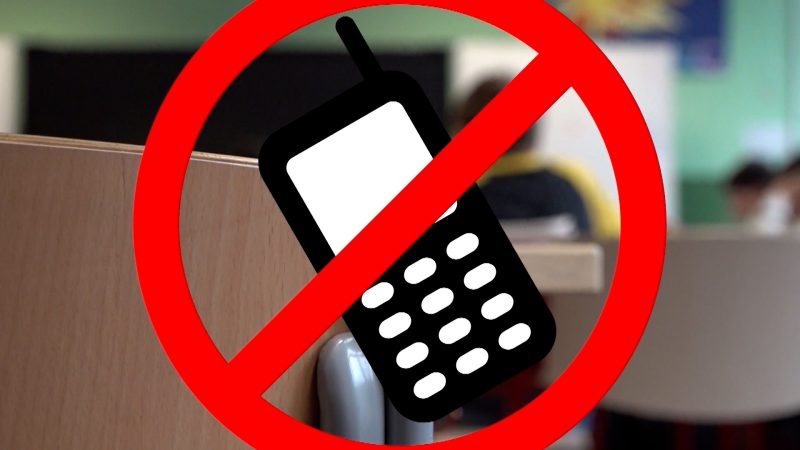 Smartphone-Verbot an Schulen? (Foto: SAT.1 NRW)