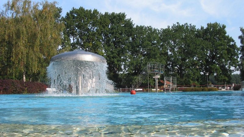 Kampf um Bademeister (Foto: SAT.1 NRW)