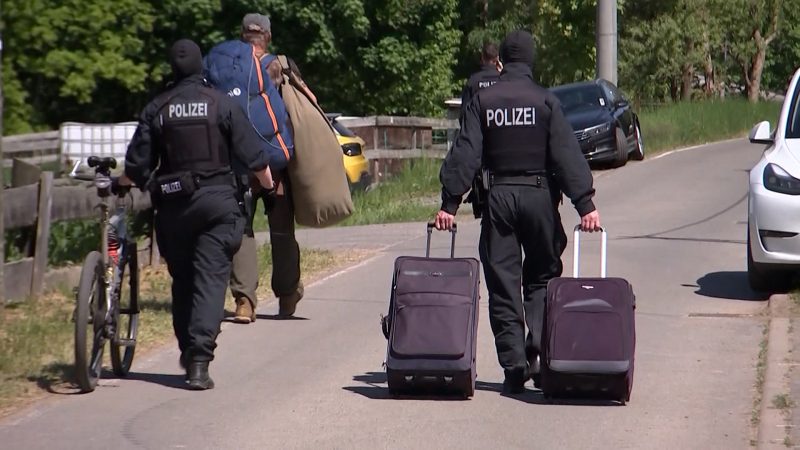 „Königreich Deutschland“ verboten (Foto: SAT.1 NRW)