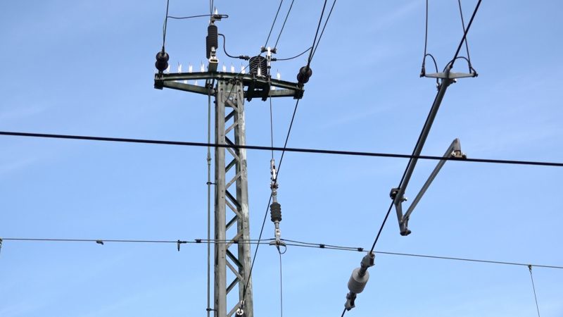 Kind stirbt an Güterbahnhof (Foto: SAT.1 NRW)