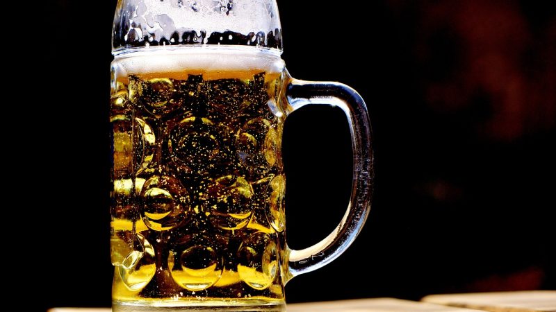 Wegen Tarifstreit: NRW droht die Bier-Trockenheit (Foto: SAT.1 NRW)