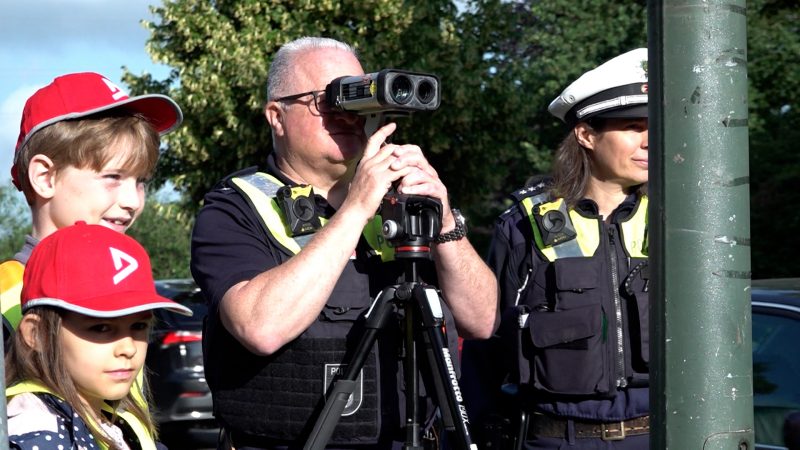 Kinder gegen Raser (Foto: SAT.1 NRW)