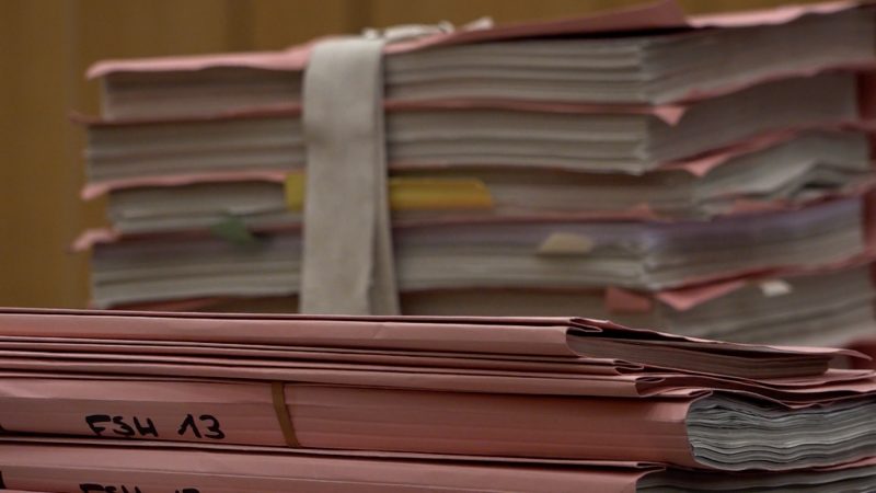 „Divers“ vergessen – 240 Klagen: Arbeitgeber wehren sich gegen Massenvorwürfe (Foto: SAT.1 NRW)