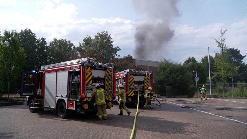 Schule in Flammen - Schüler soll Brand gelegt haben (Foto: SAT.1 NRW)
