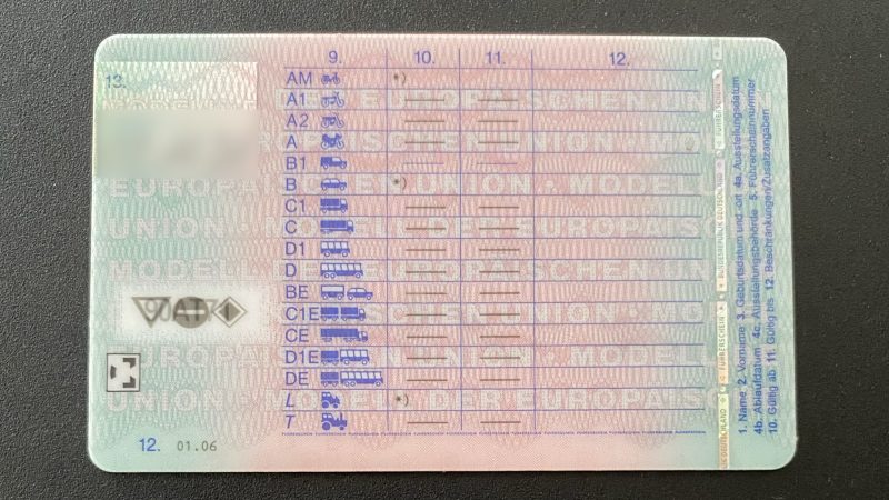 Angriff auf Retter – Führerschein weg? (Foto: SAT.1 NRW)
