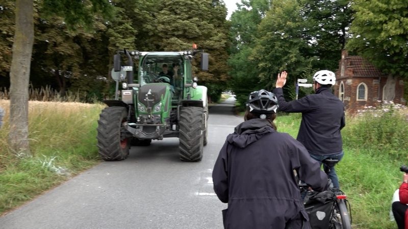 Münster startet Aktion für mehr Rücksicht auf Feldwegen (Foto: SAT.1 NRW)