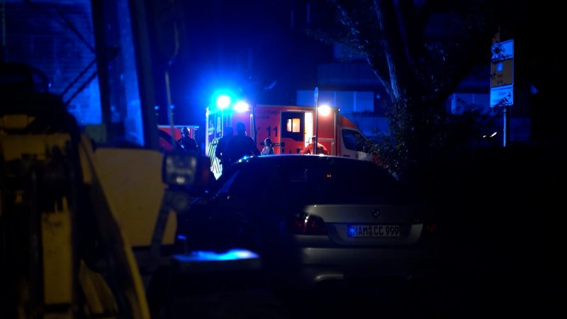 Schüsse in Wohnviertel: Zwei Männer verletzt, Kugel trifft Balkon (Foto: SAT.1 NRW)