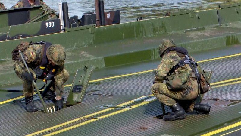 Wehrdienst: Das Los könnte entscheiden (Foto: SAT.1 NRW)
