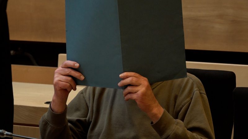 Prozess in Bielefeld – Vater soll Tochter 96 Mal missbraucht haben (Foto: SAT.1 NRW)