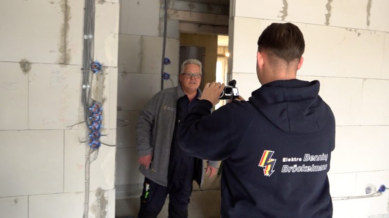 TikTok-Trend aus Ahlen wird Marketing-Hit
(Foto: SAT.1 NRW)