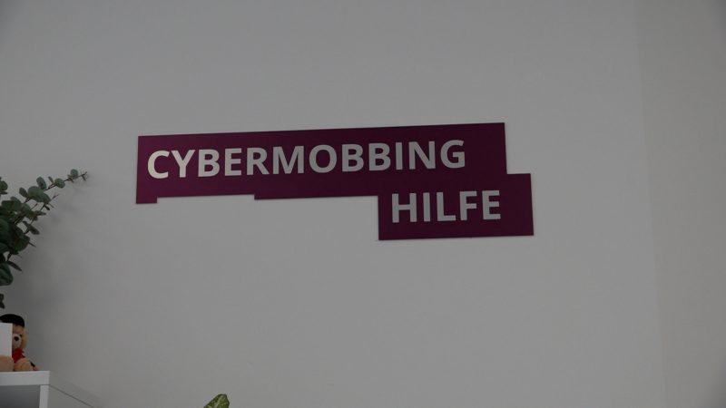 Cybermobbing nimmt drastisch zu (Foto: SAT.1 NRW)