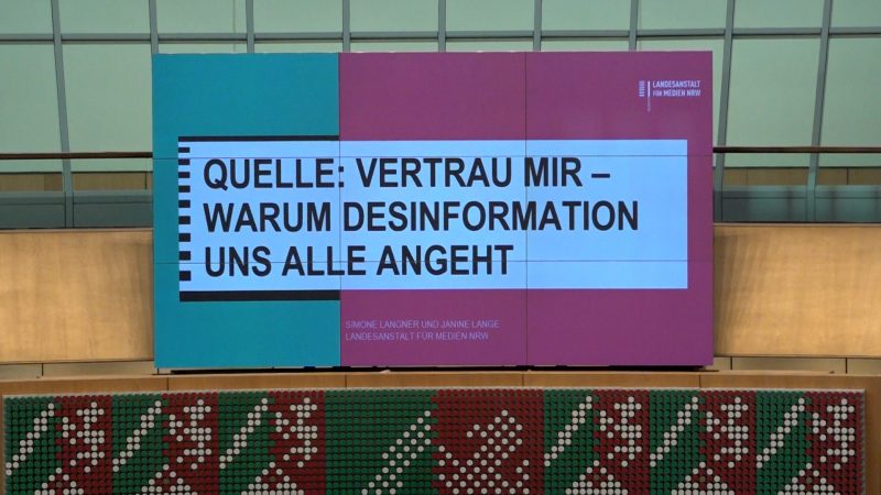 Fake News im Fokus: Schüler im NRW-Landtag (Foto: SAT.1 NRW)