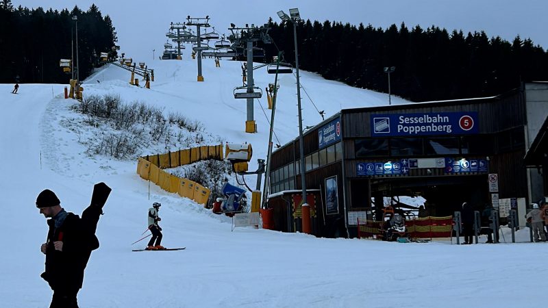 Ab auf die Skier! Früher Startschuss in Winterberg für die Ski-Saison (Foto: SAT.1 NRW)