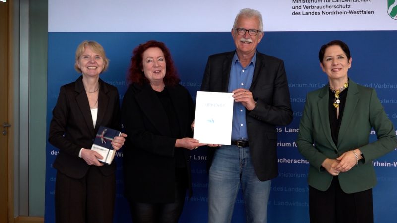 NRW ehrt Einsatz fürs Tierwohl (Foto: SAT.1 NRW)