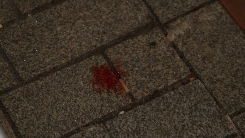 Schock auf Weihnachtsmarkt: 16-Jähriger in Herford niedergestochen (Foto: SAT.1 NRW)