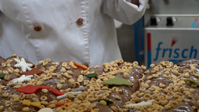 XXL-Striezel für den guten Zweck (Foto: SAT.1 NRW)