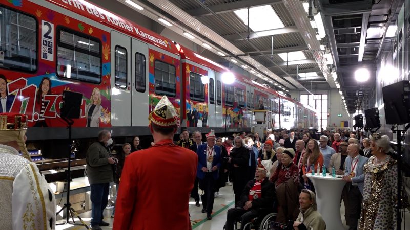 Karnevals-S-Bahn rollt wieder durch Köln (Foto: SAT.1 NRW)